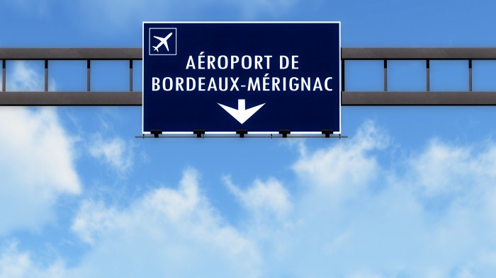 Des experts de l'électronique peuvent vous aider à vous installer à Bordeaux